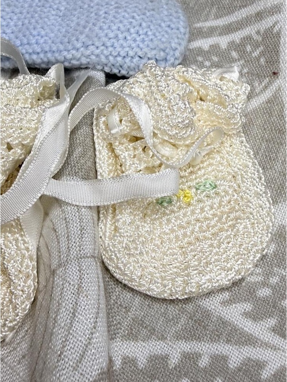 Vintage Handmade Baby Booties Lot of 4 Pairs Pink Blue Ivory Knit Crochet